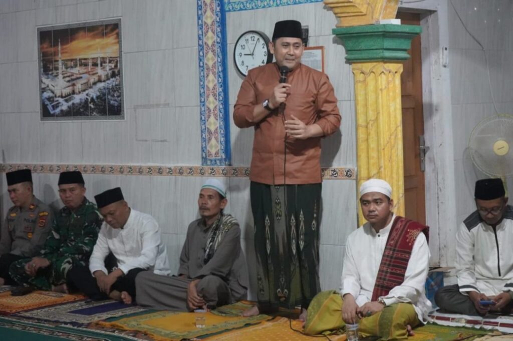Safari Ramadhan di Sungai Manau, Bupati Merangin Dorong Desa Jadi Pelopor Perubahan